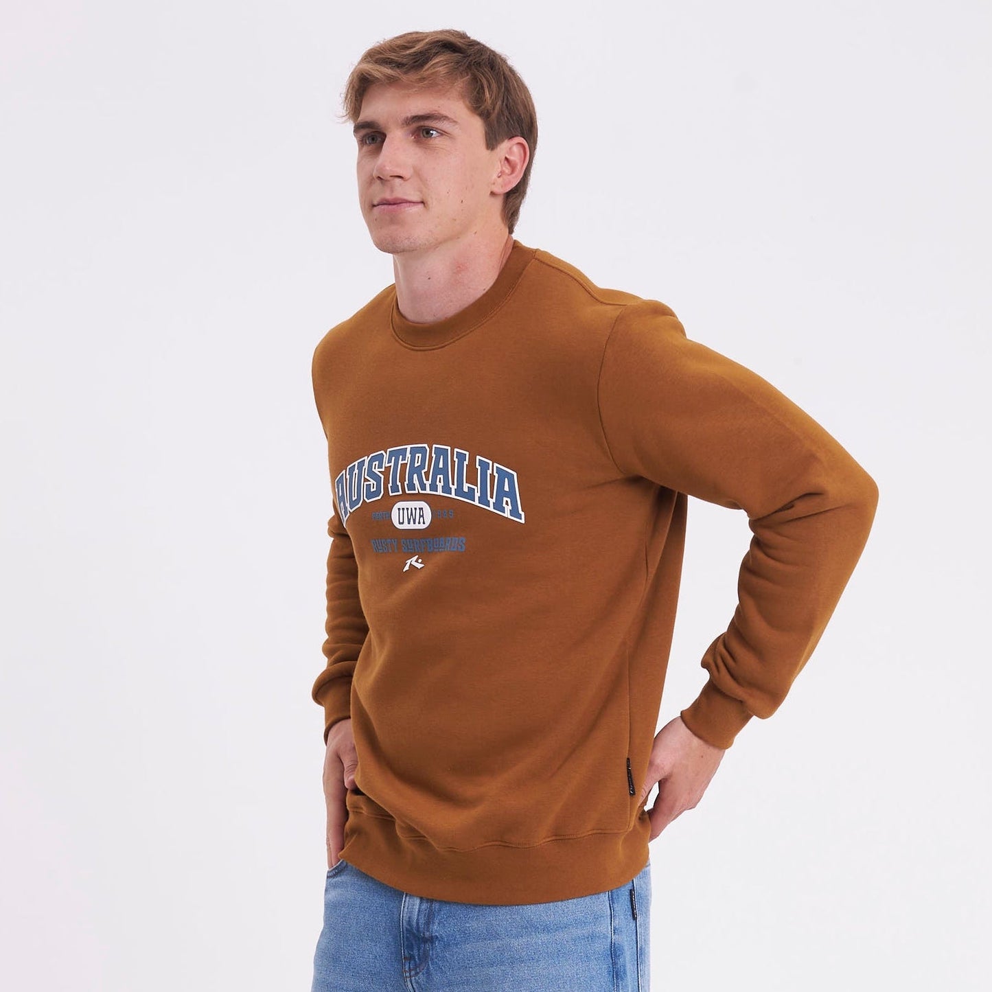 Buzo Rusty Uwa Crew Brown Sugar