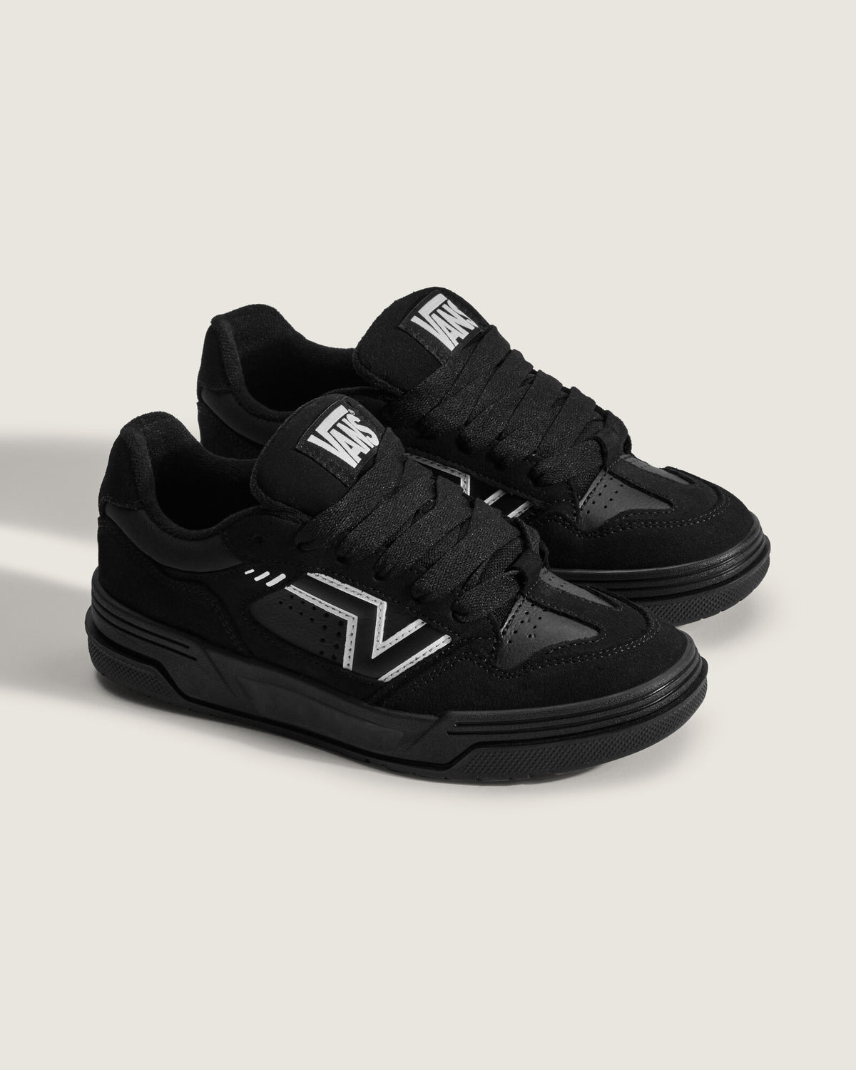 Zapatillas Vans Upland Black/Black/White