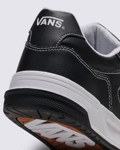 Zapatillas Vans Upland Black/White