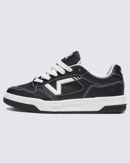 Zapatillas Vans Upland Black/White