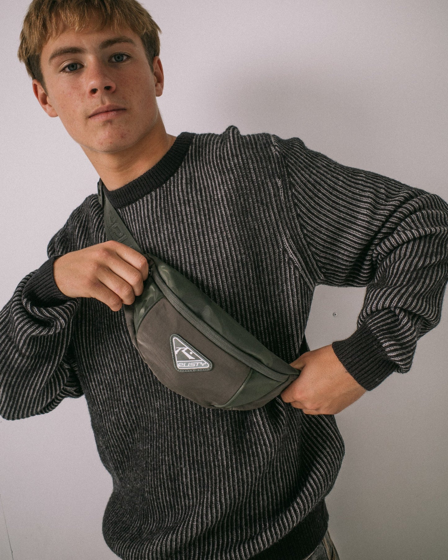 Bolso Rusty Trisector Crossbody Bag Shadow Army