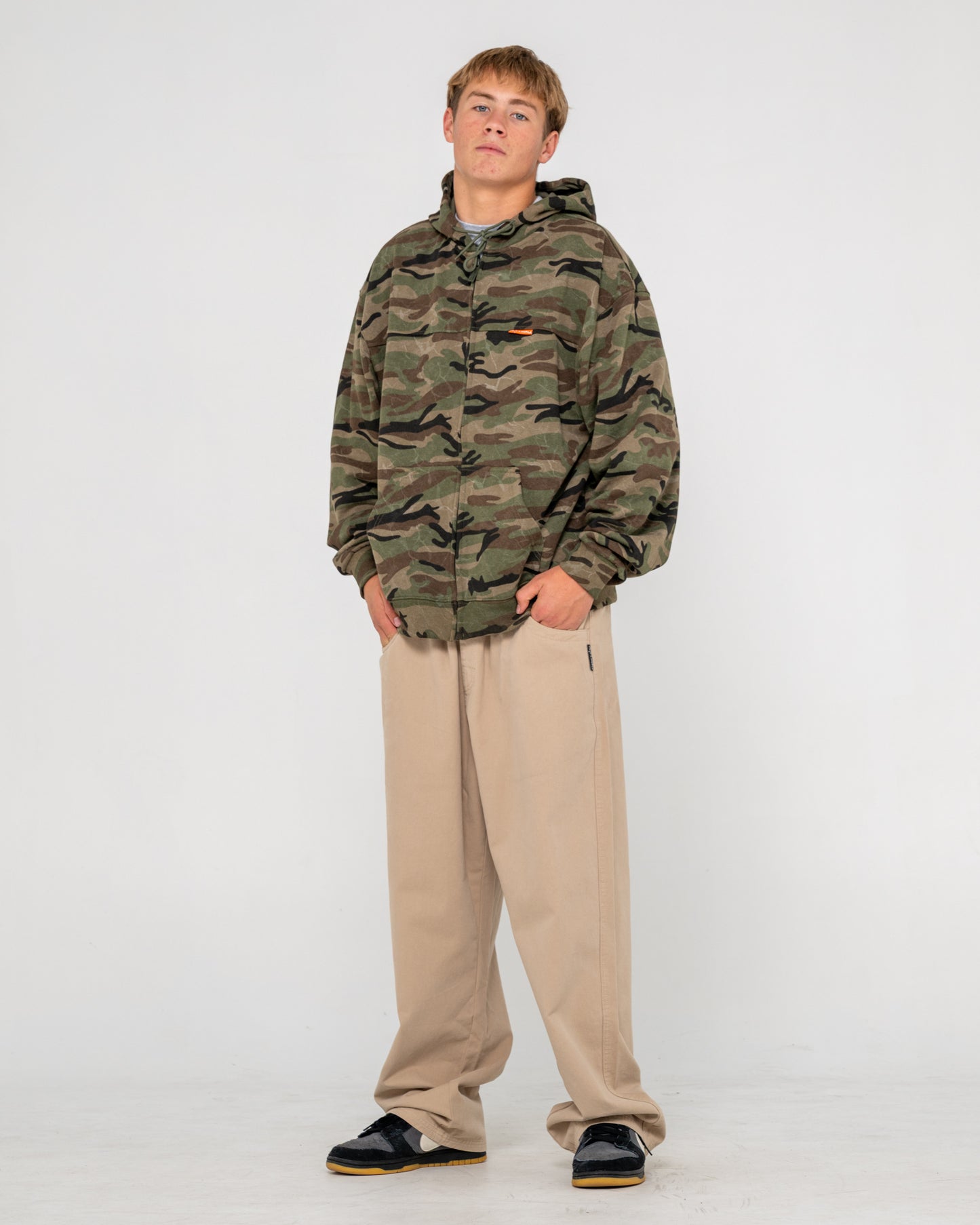 Campera Canguro Rusty Rambo Zip Thru Hooded Fleece Camo