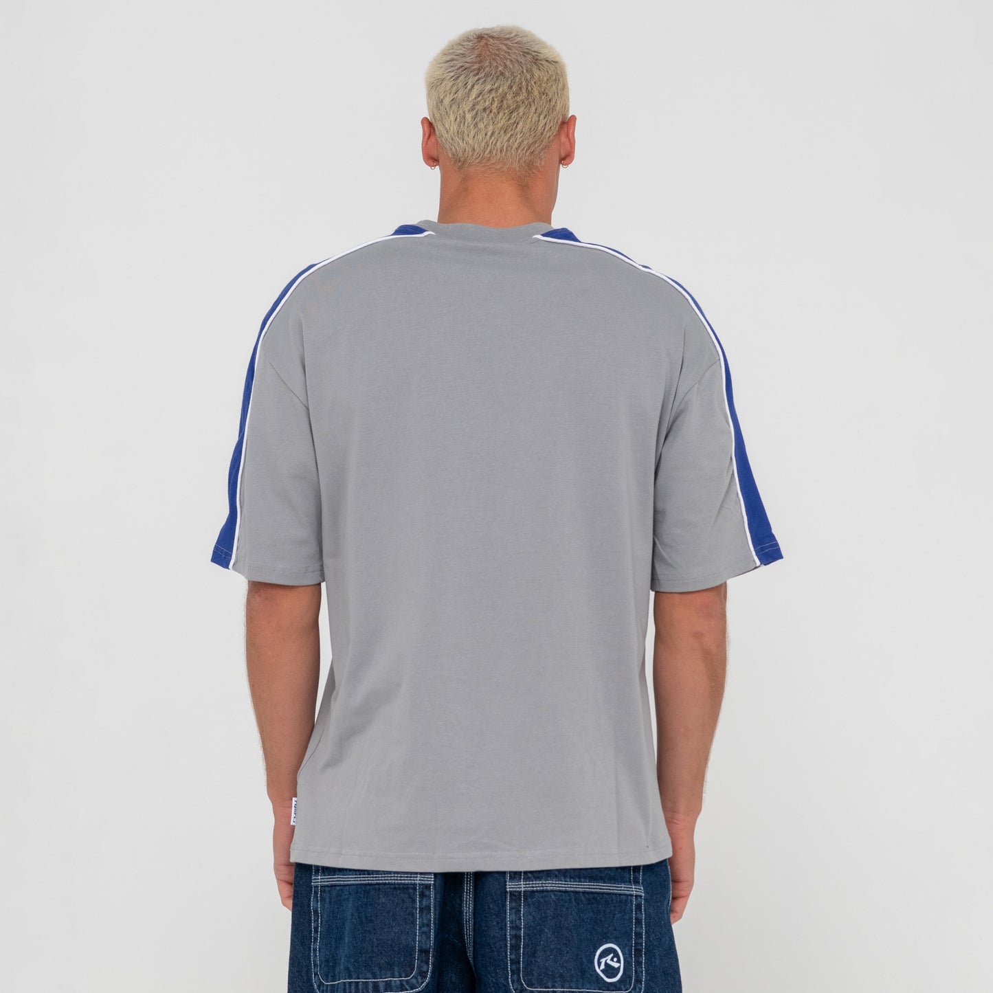 Remera Rusty Alonso Ultimate Grey/Mazarine