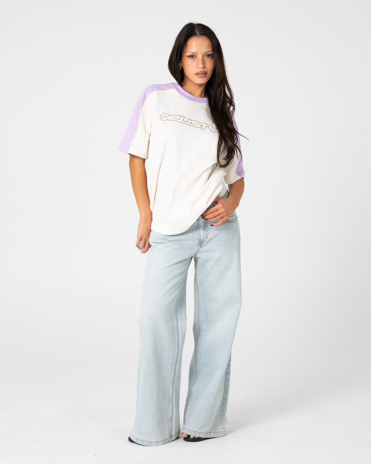 Remera Mc Rusty Timmy Target 220 Oversize Tee Ld Cream/Mulberry Purple