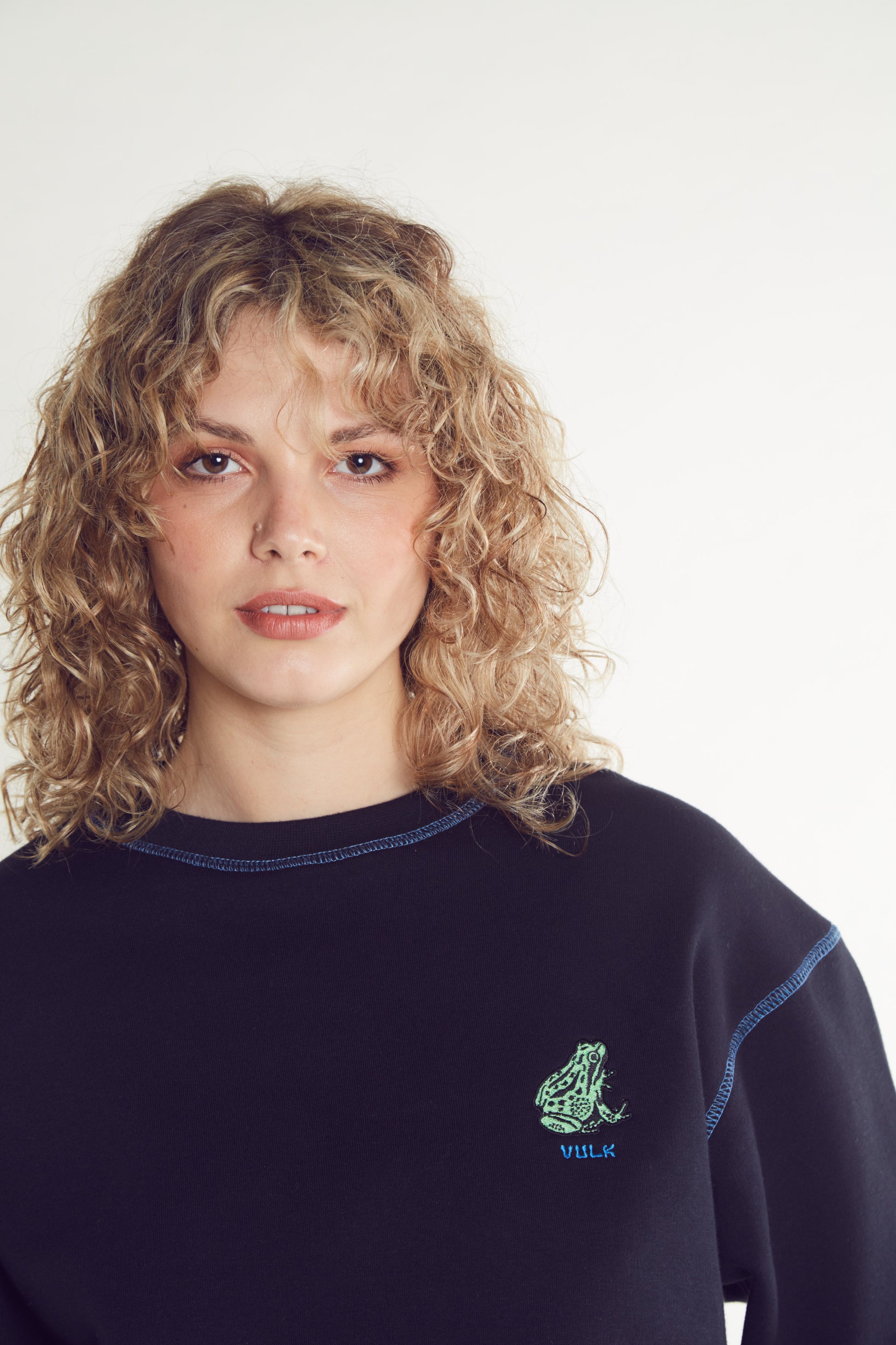 buzo_vulk_froggy_crew_black#BK#BLACK