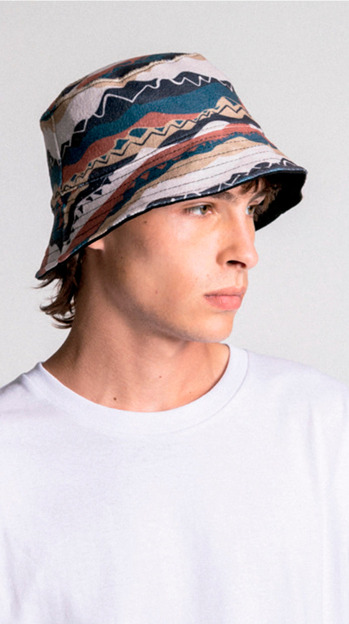 Piluso Vulk Mountain bucket Hat